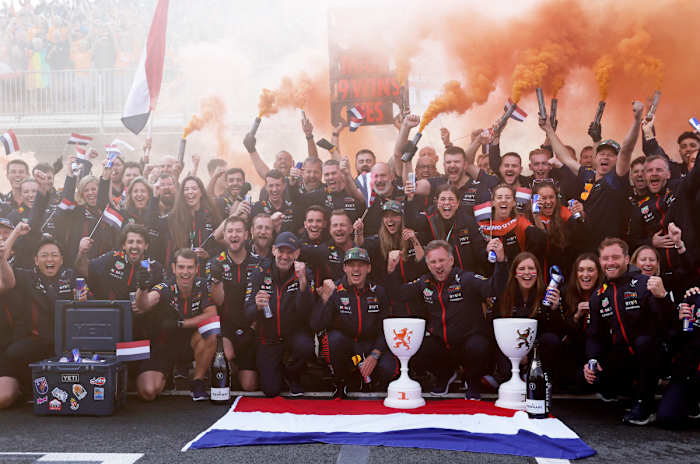 SI202308270928_hires_jpeg_24bit_rgb